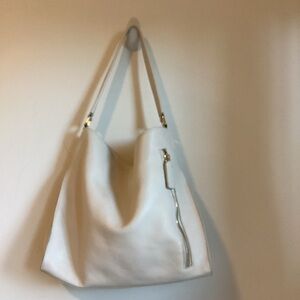 Tote Le Monde Florence Slouch Bag Off White Cream Leather Minimalist